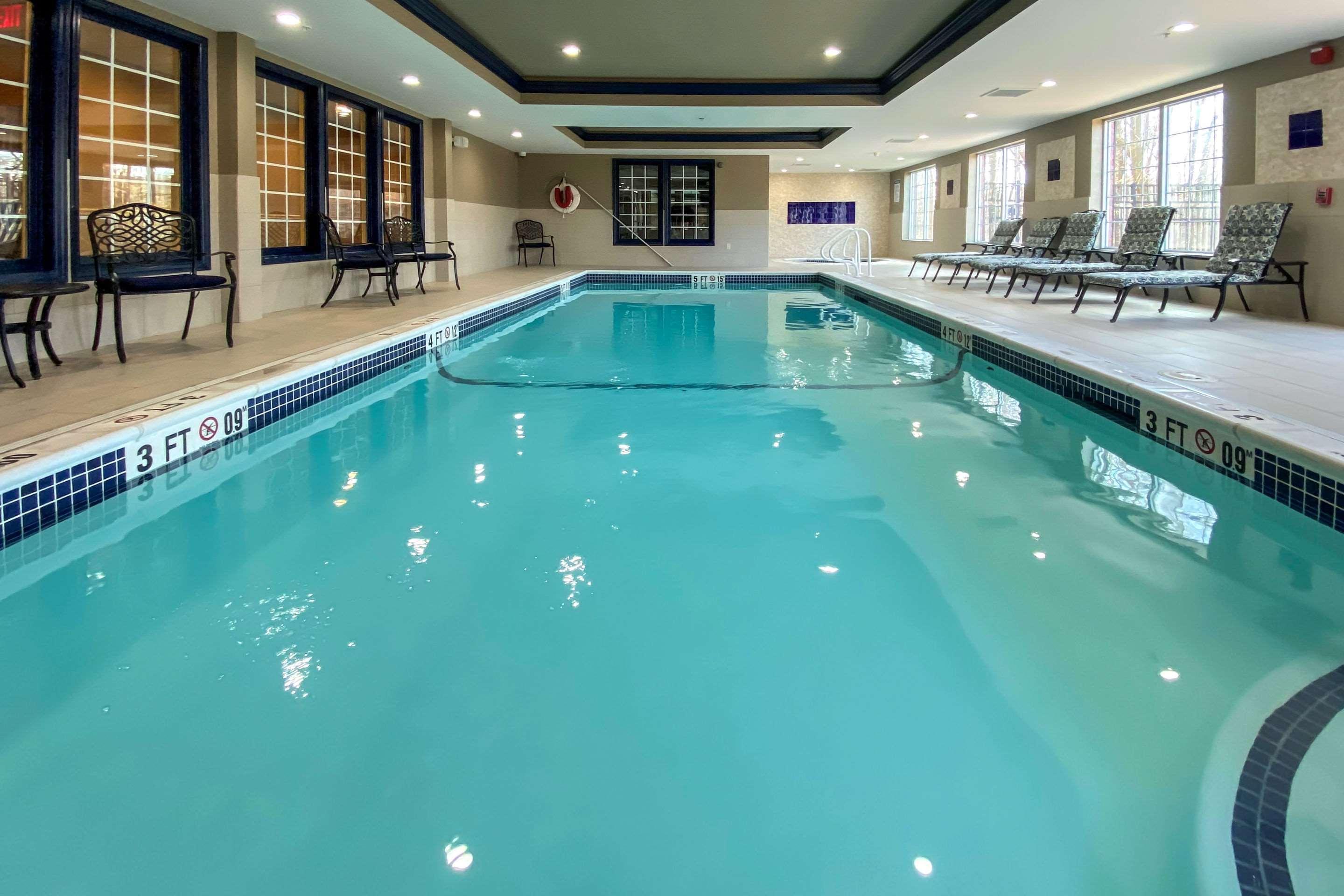 Comfort Inn & Suites Sturbridge-Brimfield Kültér fotó