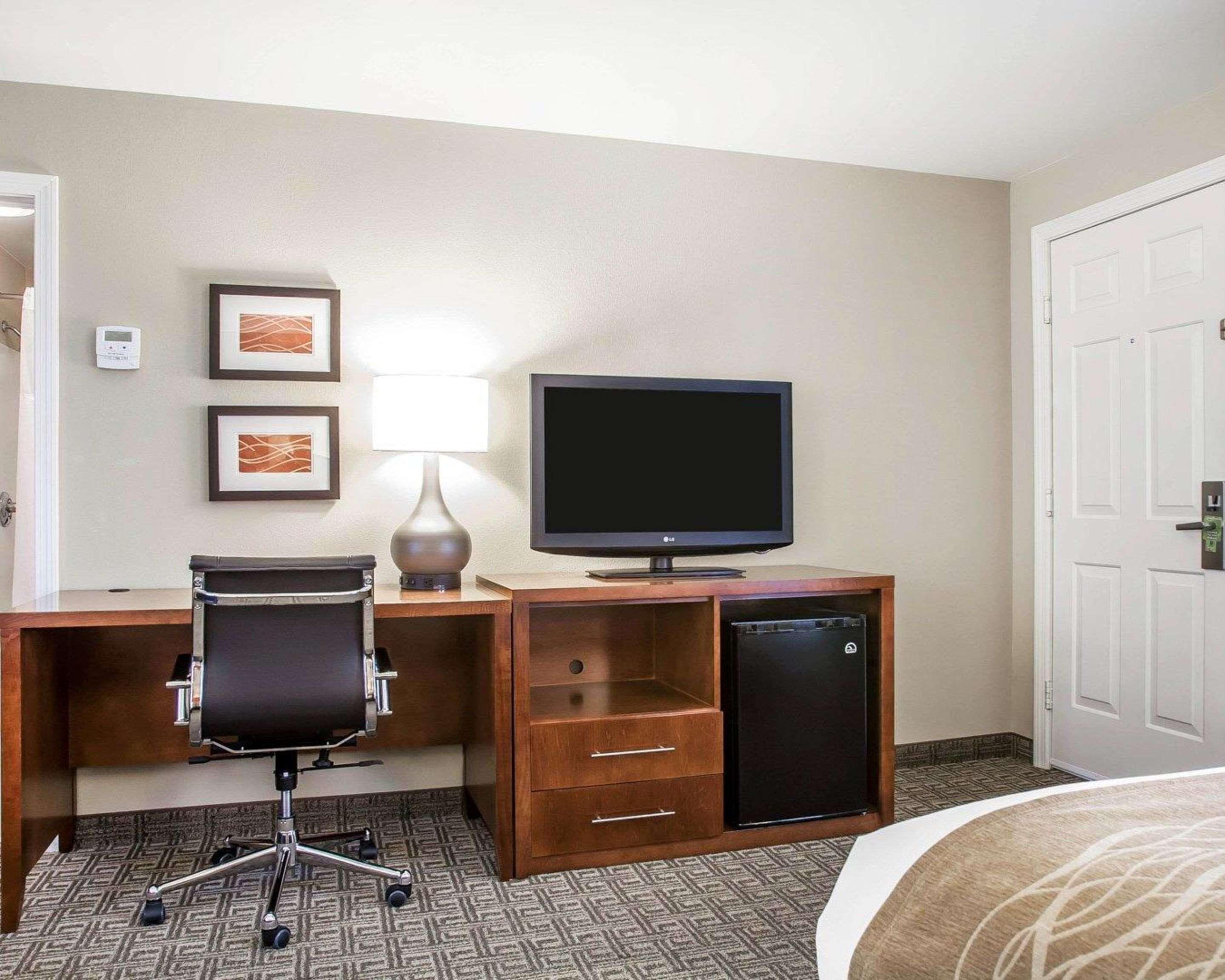 Comfort Inn & Suites Sturbridge-Brimfield Kültér fotó